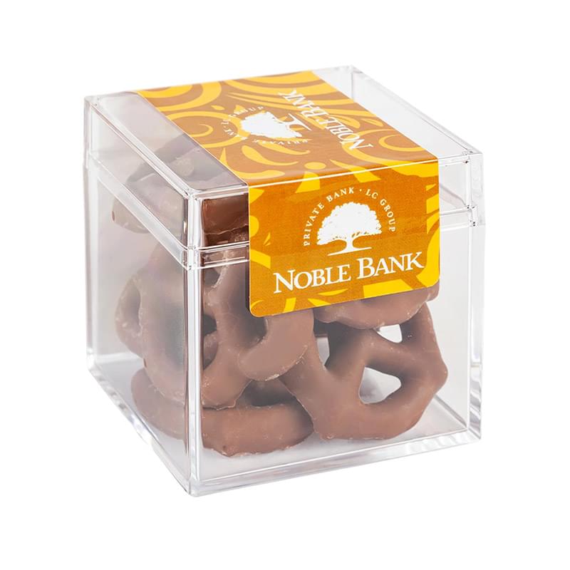 Sweet Boxes with Milk Chocolate Pretzels